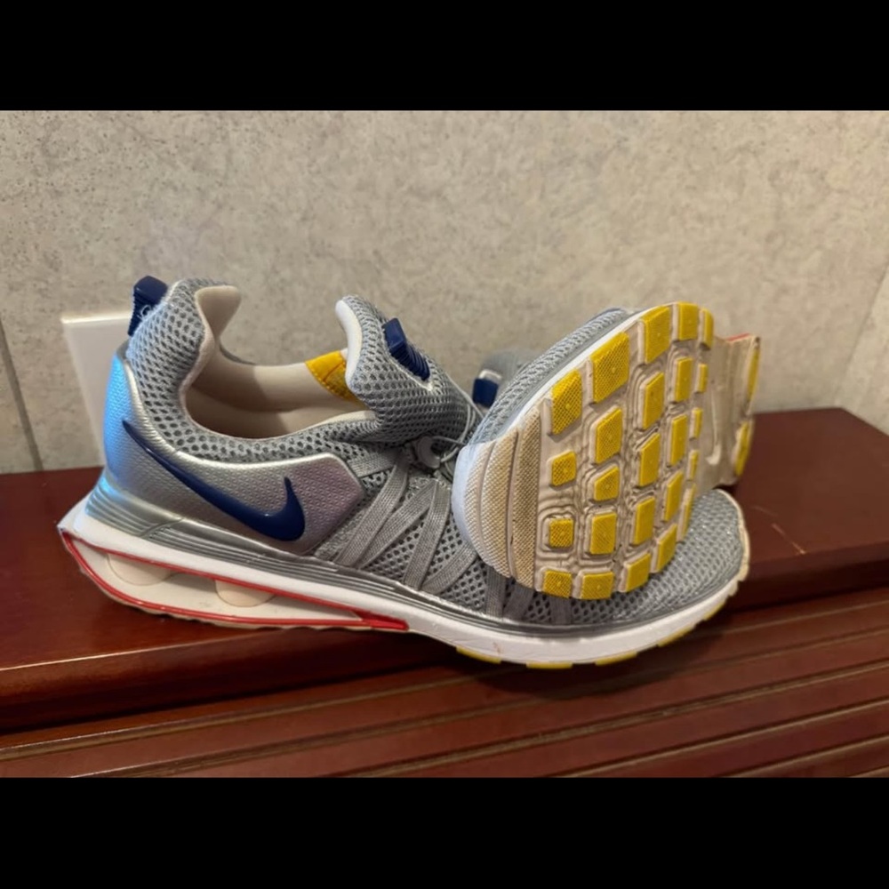 Nike Gray and Yellow Sneakers Lightweight Athletic Design